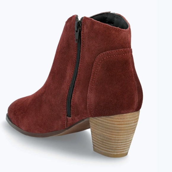 New DIBA Sequoia Suede Bootie in Burgundy - Picture 3 of 7